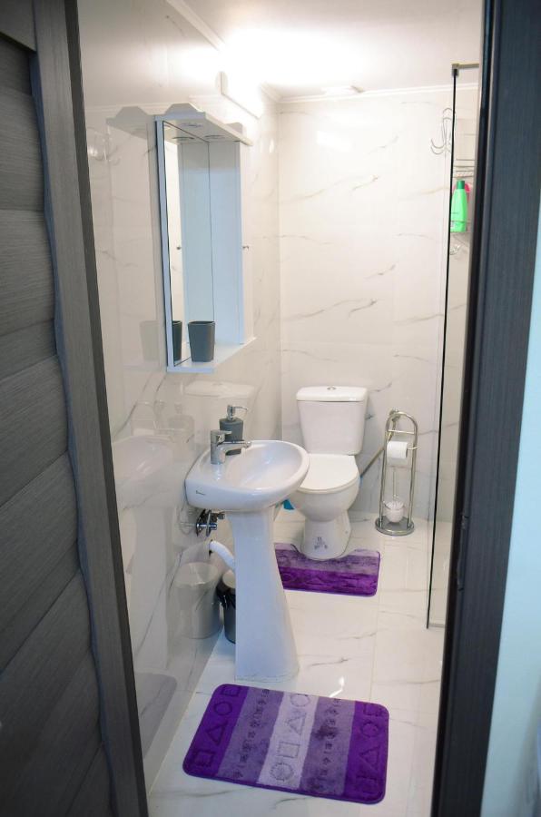Private Apartment In The City Centre. 오라데아 외부 사진